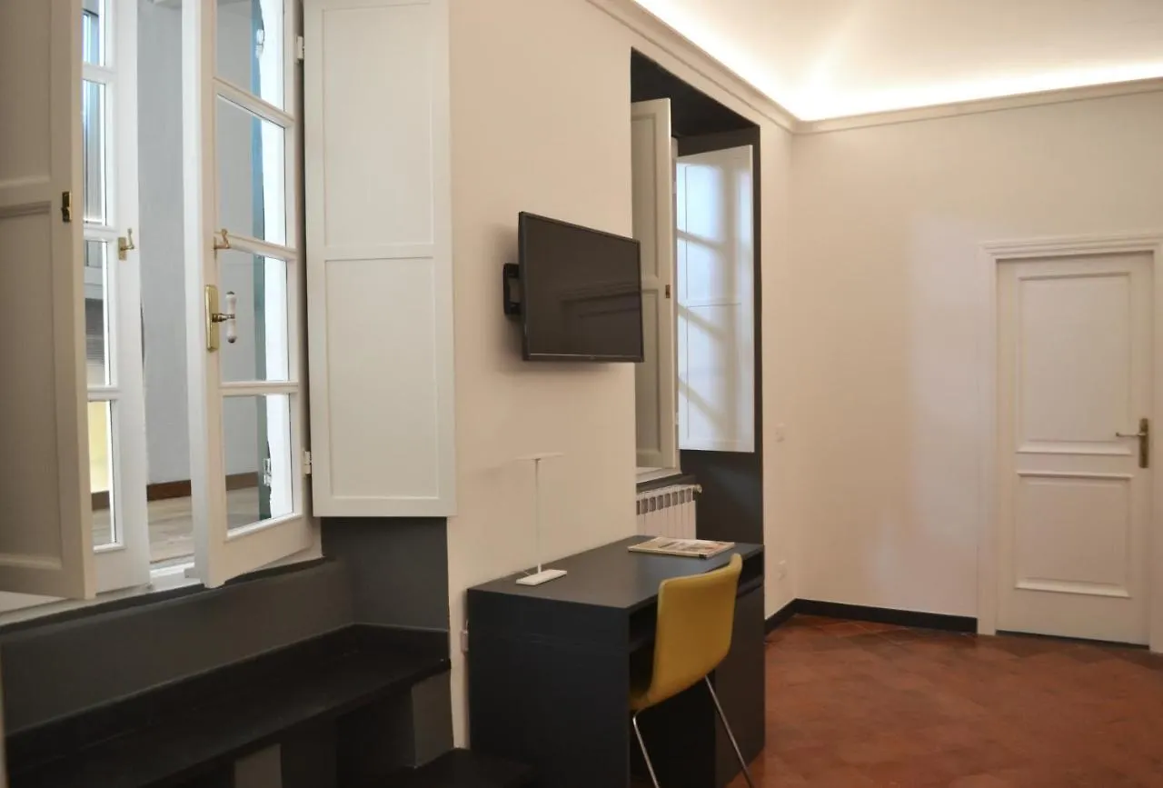 Da Dome Charm Rooms Levanto Guest house